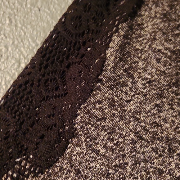 Top - Picture 3 of 4